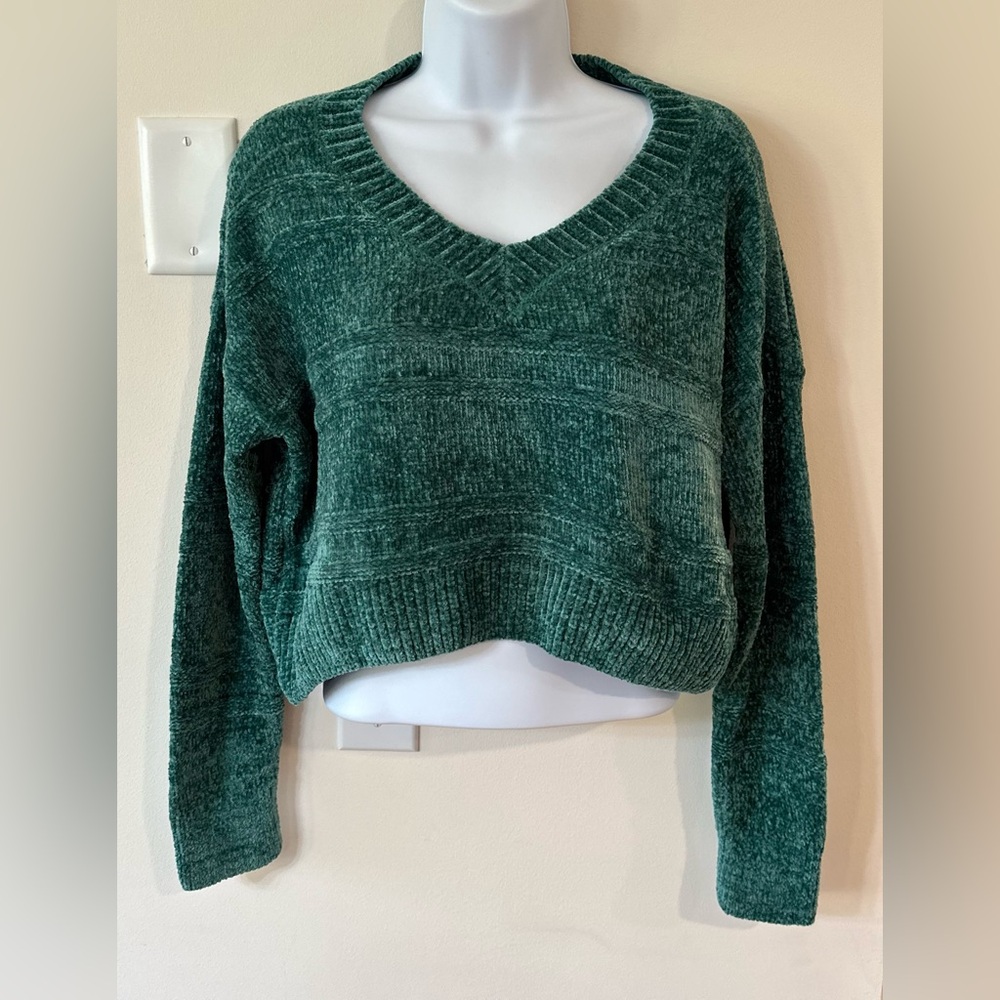 SO Womens Vintage Moss Green Chenille Vneck Pullover Sweater NWT Size XS